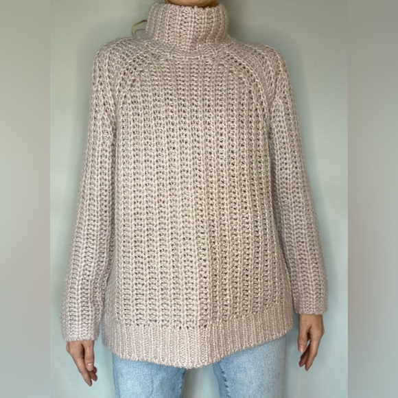 Womens En Thread Dusty lilac/rose chunky knit size small sweater. - Picture 4 of 6